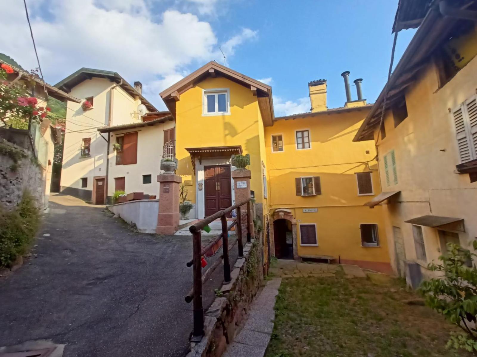 Foresteria Lombarda B & B Ca' Pelitti Ganna Zewnętrze zdjęcie