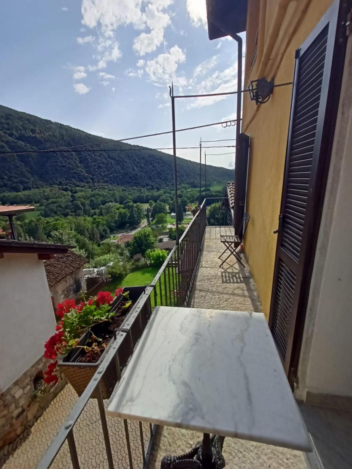 Foresteria Lombarda B & B Ca' Pelitti Ganna Zewnętrze zdjęcie